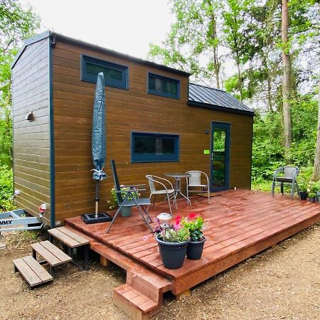 La Tiny House De Nanou Rochefort Exterior foto