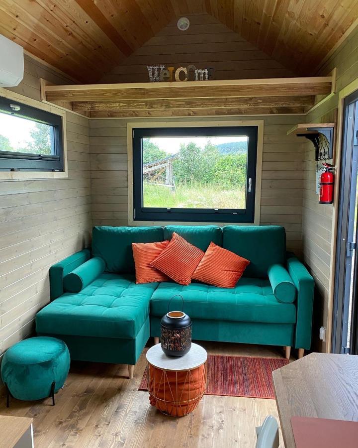 La Tiny House De Nanou Rochefort Exterior foto