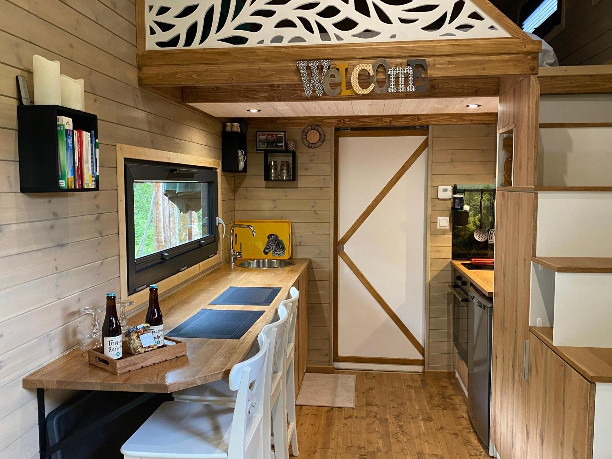 La Tiny House De Nanou Rochefort Exterior foto